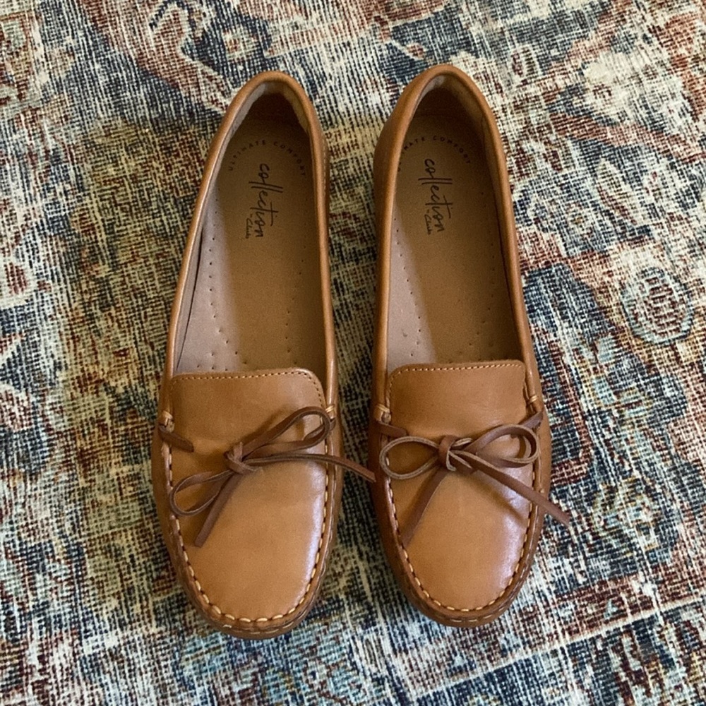 Clarks Ultimate Collection Loafers Women’s 9 Tan - Picture 6 of 8